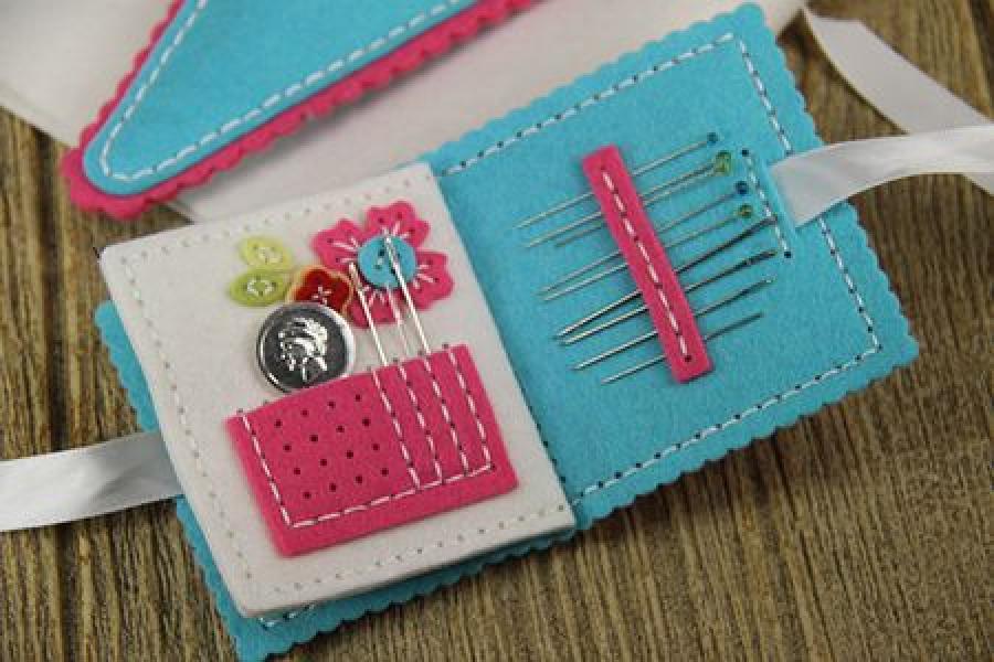 Papertrey Ink - Sewing Staples: Needle Book Die Collection (set of 2)