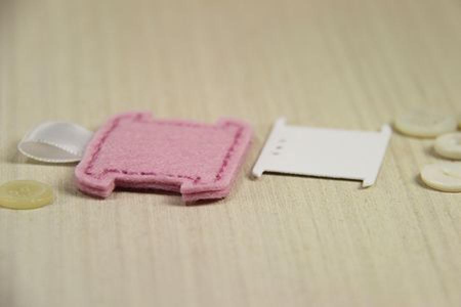 Papertrey Ink - Sewing Staples: Stitched Floss Bobbin Die
