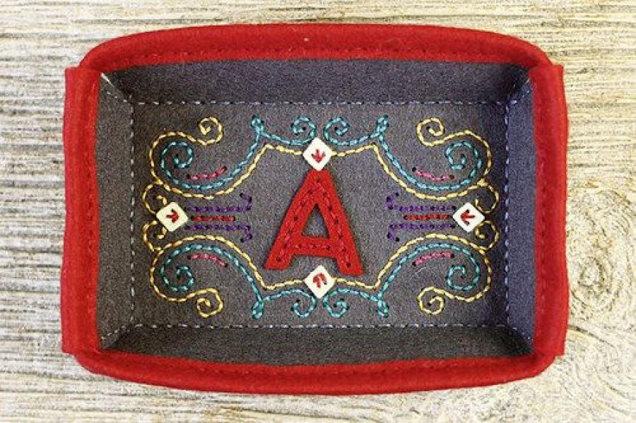 Papertrey Ink - Stitched Tray: Rectangle Trim Die