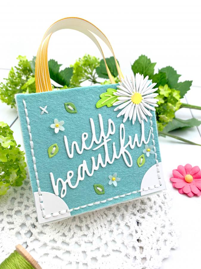 In Stitches: Tote Bag Die