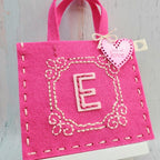 In Stitches: Tote Bag Accessories Die