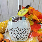 In Stitches: Big Apple Die