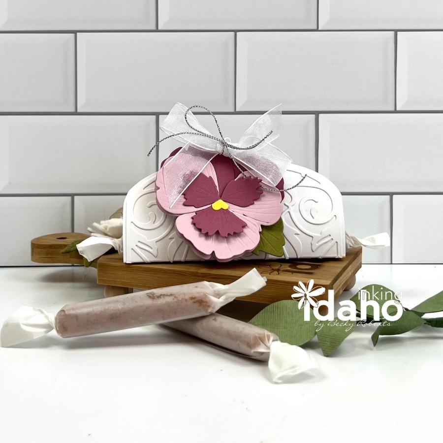 Cover Plate: Elegance Die