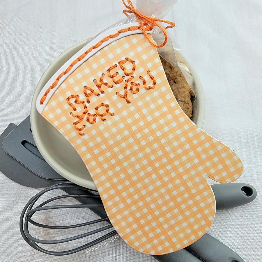 In Stitches: Oven Mitt Die