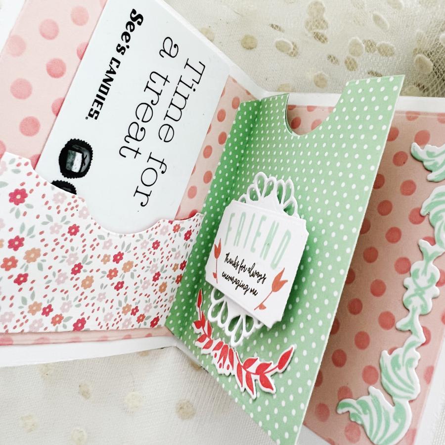Go-To Gift Card Holder: Book Die