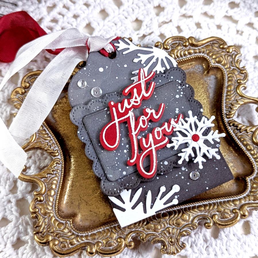 Holiday Tag: Let is Snow Die